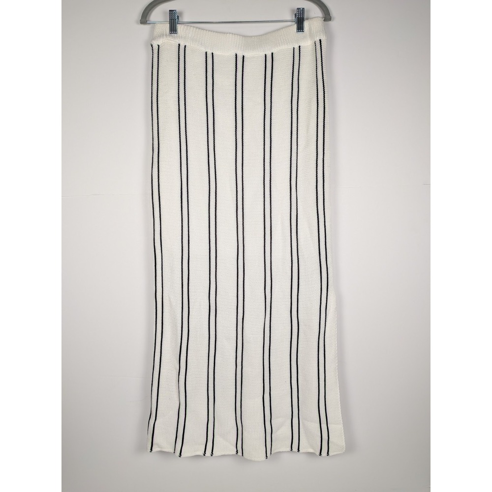 Wishlist Ribbed Maxi Skirt in White and Black Stripes Size L